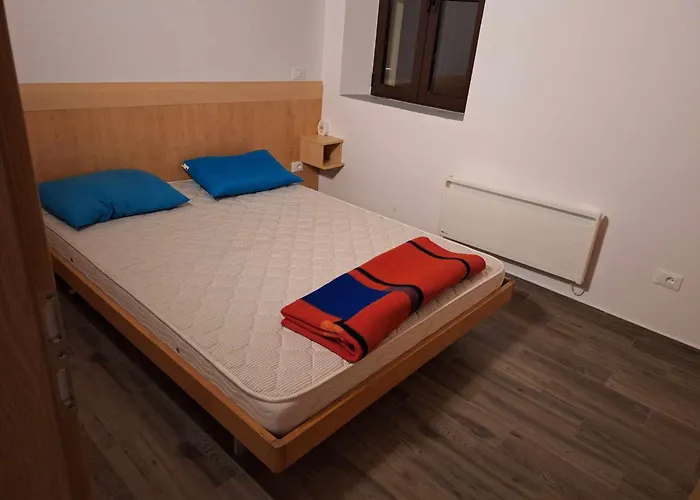 Dom Klementa Juga Konukevi Lepena