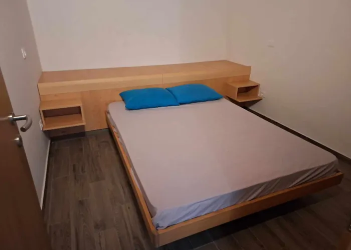 Konukevi Dom Klementa Juga *